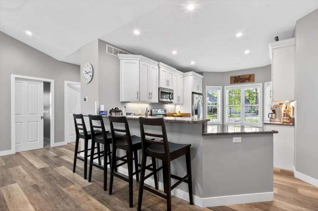 2917 White Oaks Ridge Niles Township MI 49107