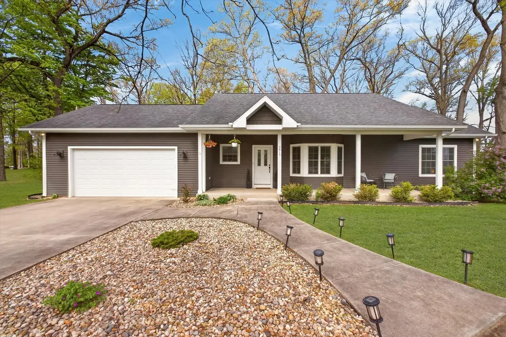 2917 White Oaks Ridge Niles Township MI 49107