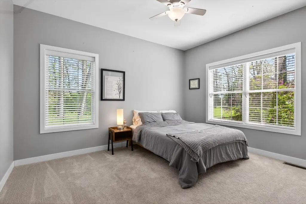 2917 White Oaks Ridge Niles Township MI 49107