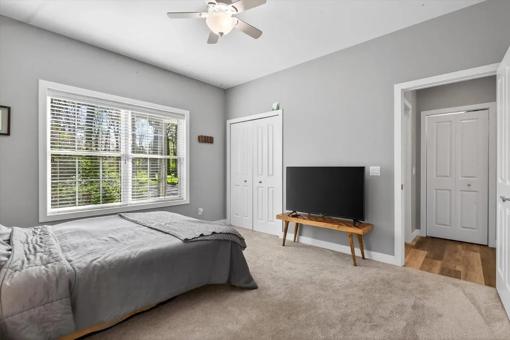 2917 White Oaks Ridge Niles Township MI 49107
