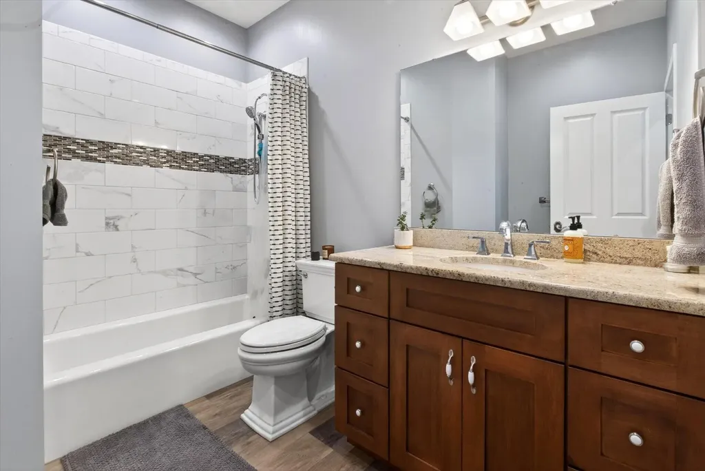 2917 White Oaks Ridge Niles Township MI 49107