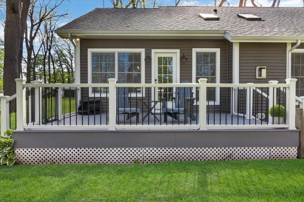 2917 White Oaks Ridge Niles Township MI 49107