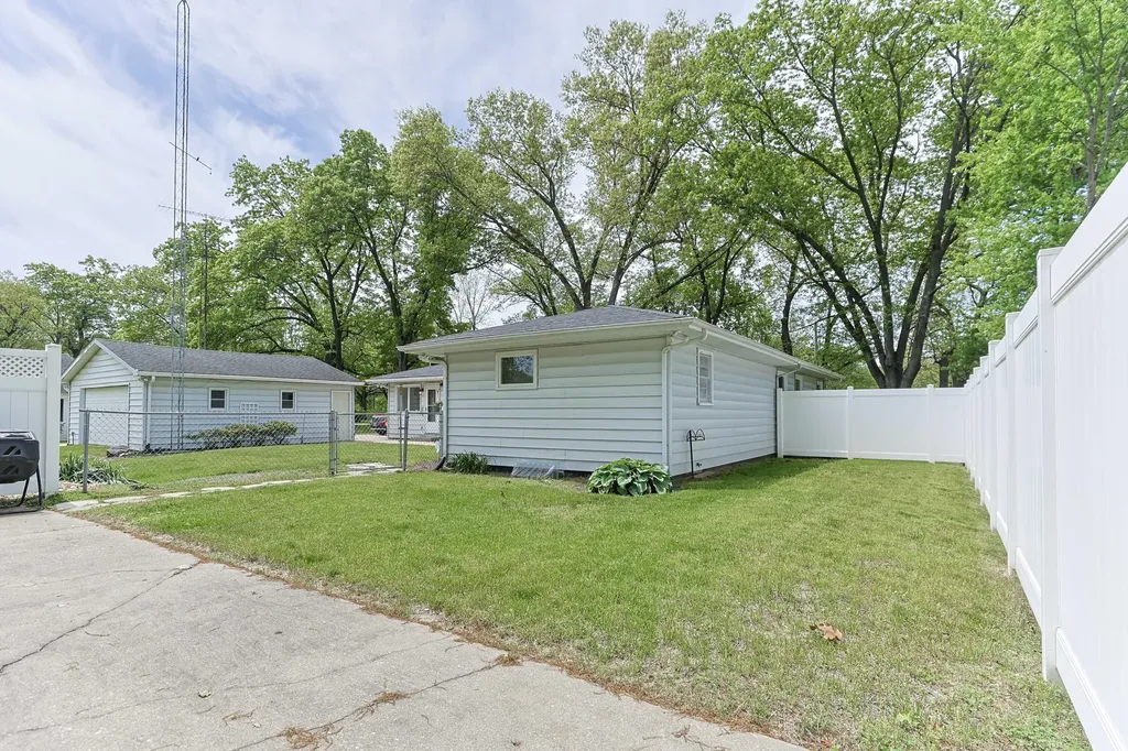 3011 Adams Road Niles Township MI 49120