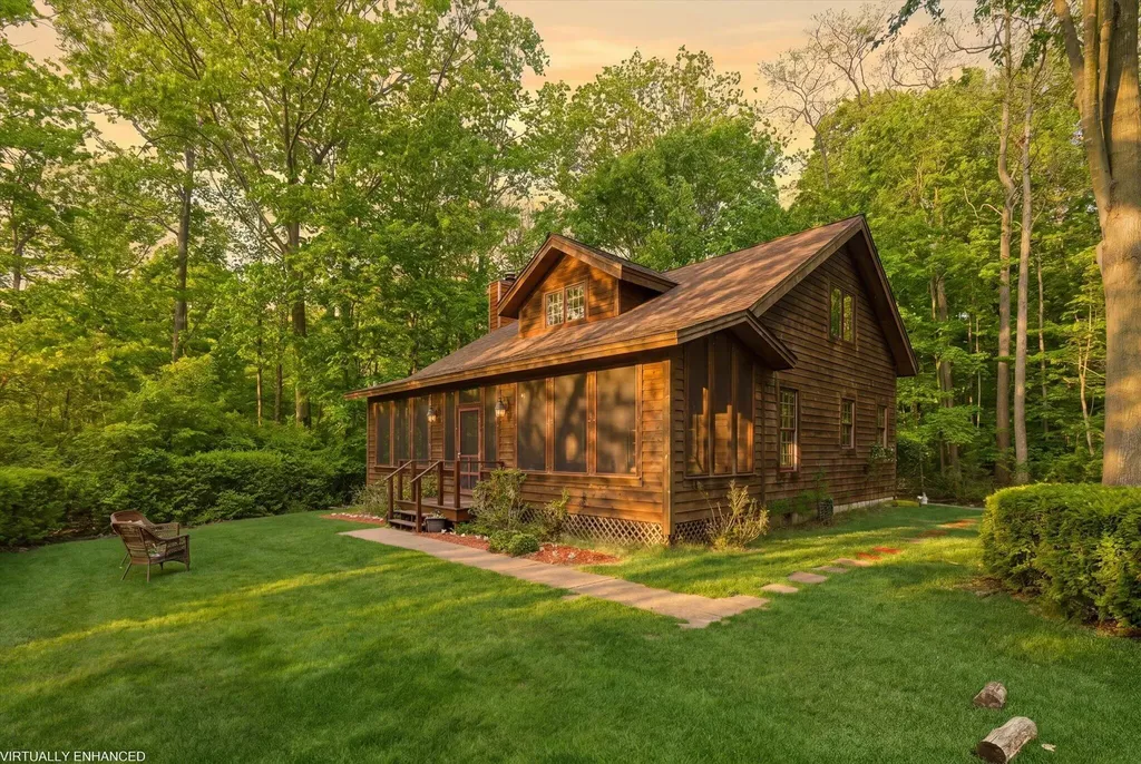 58 Lincoln Avenue Casco Township MI 49090