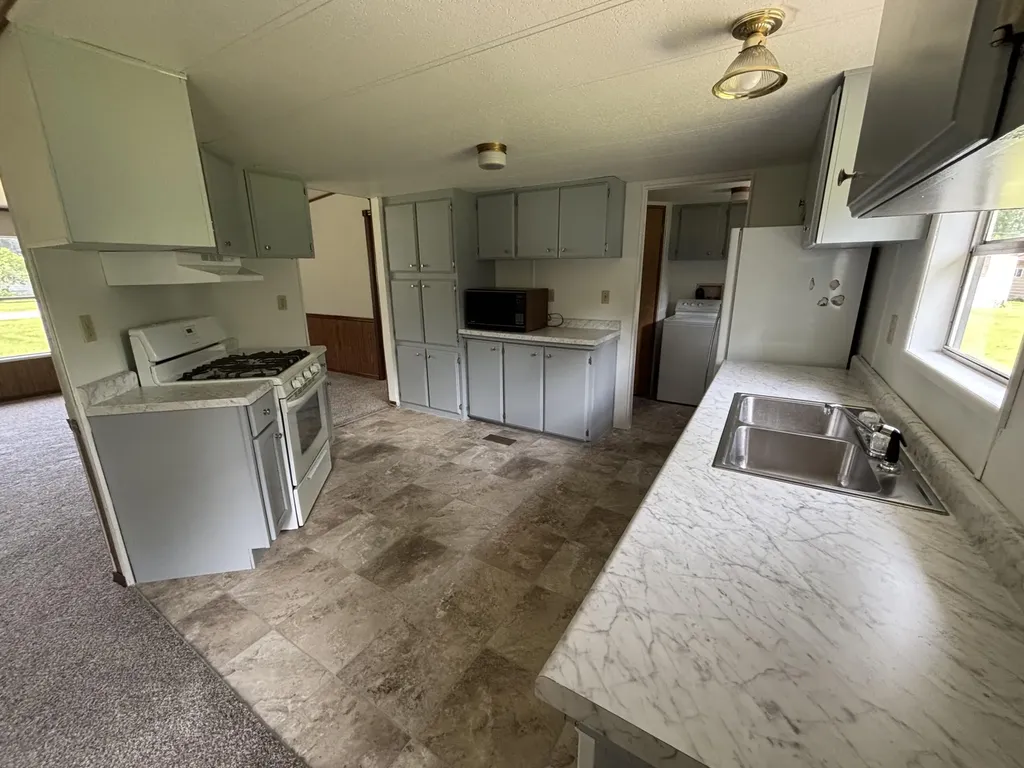 19797 S Metcalf Mason Township MI 49112