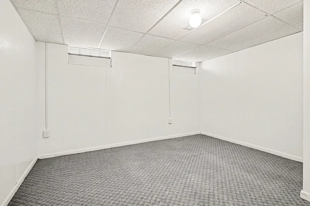 23904 Avenue C Ontwa Township MI 49112