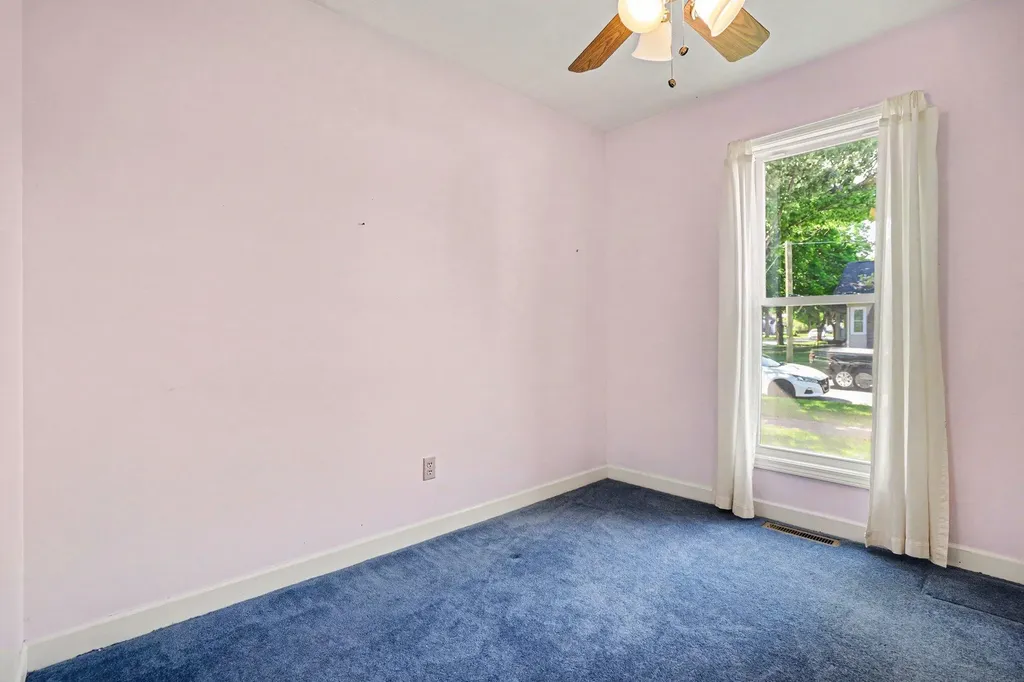 317 Brookfield Street Niles City MI 49120