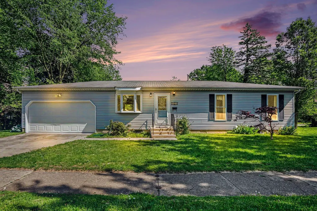 317 Brookfield Street Niles City MI 49120