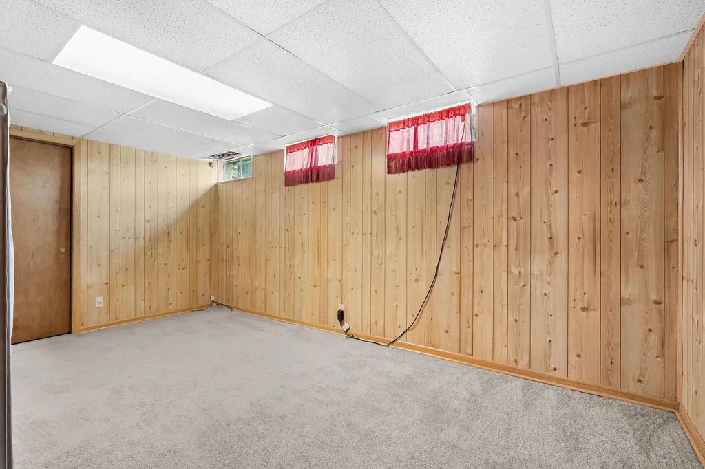 407 E Van Buren Street Gobles City MI 49055
