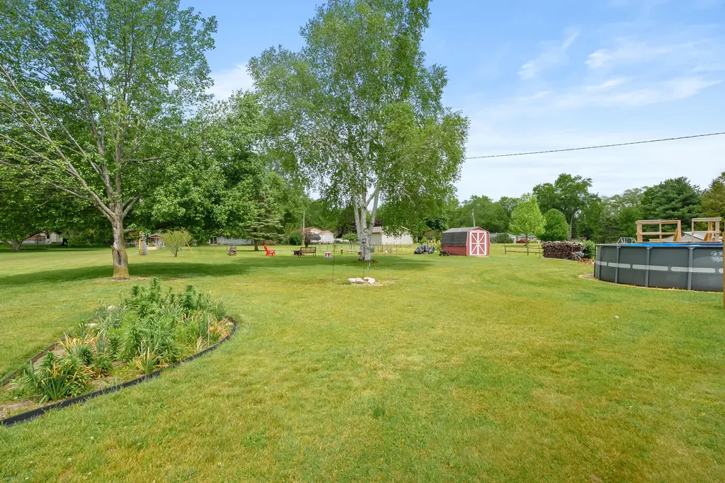 407 E Van Buren Street Gobles City MI 49055
