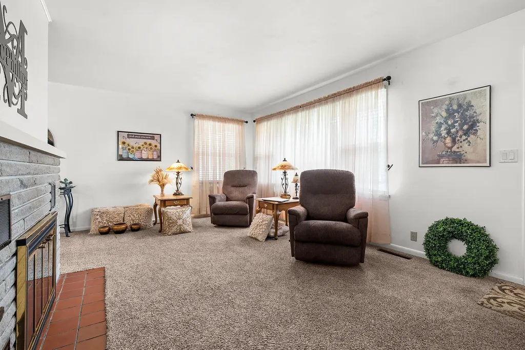 407 E Van Buren Street Gobles City MI 49055