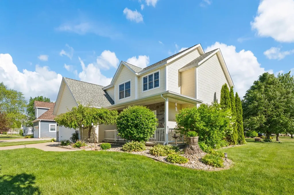 2106 Halsted Drive Lincoln Charter Township MI 49127