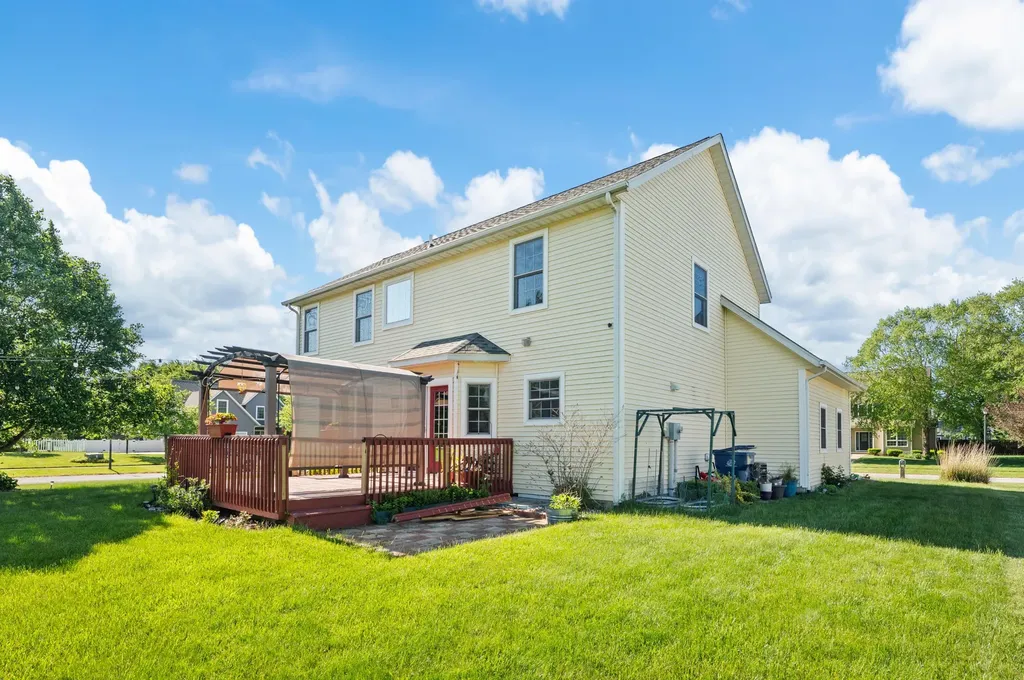 2106 Halsted Drive Lincoln Charter Township MI 49127