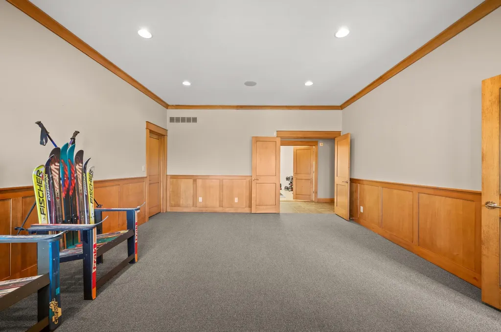 101 Lighthouse Dunes Path St. Joseph City MI 49085