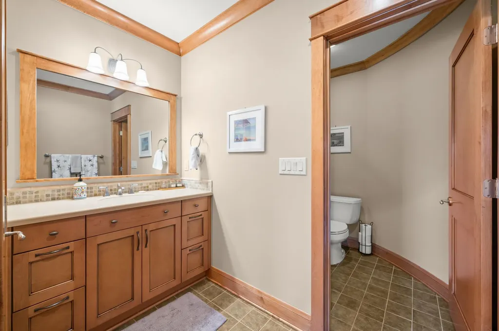 101 Lighthouse Dunes Path St. Joseph City MI 49085
