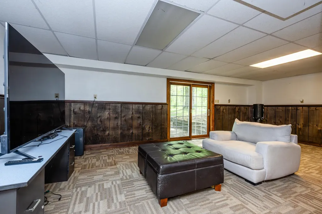 13953 Minnich Road Chikaming Township MI 49125