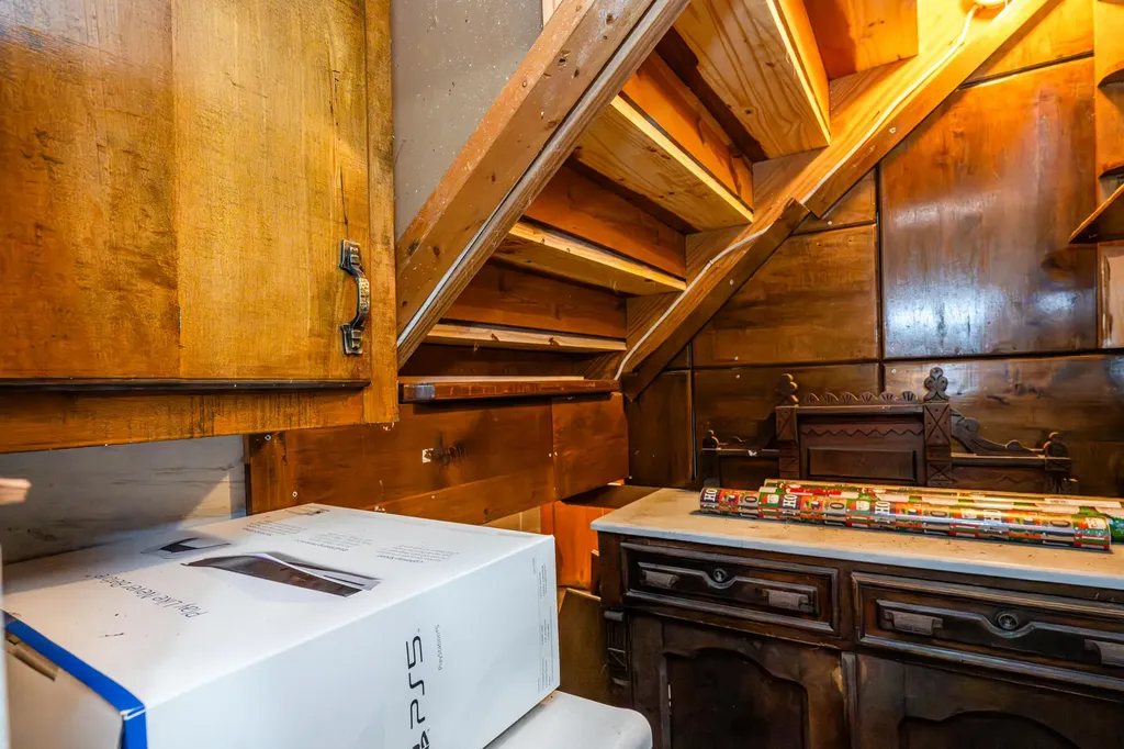 13953 Minnich Road Chikaming Township MI 49125
