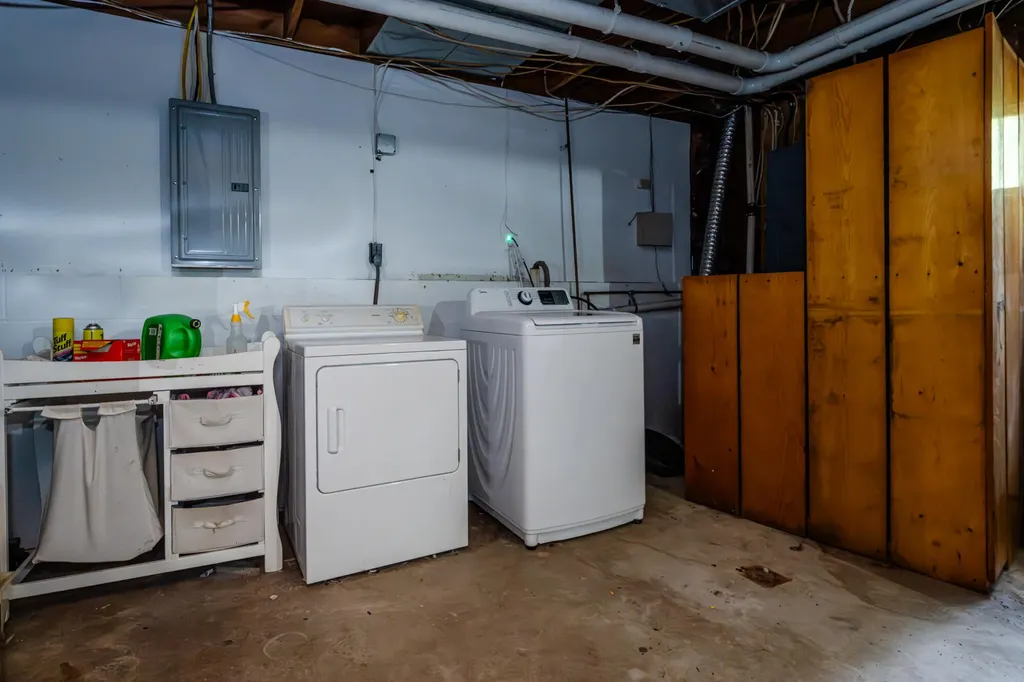 13953 Minnich Road Chikaming Township MI 49125