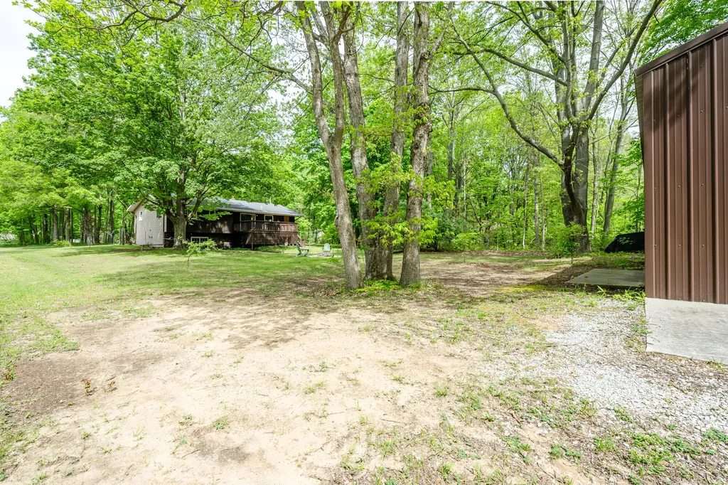 13953 Minnich Road Chikaming Township MI 49125