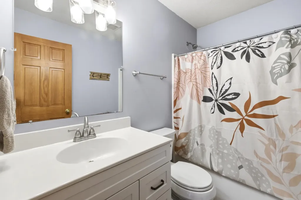 11226 Snow Road Lake Charter Township MI 49106
