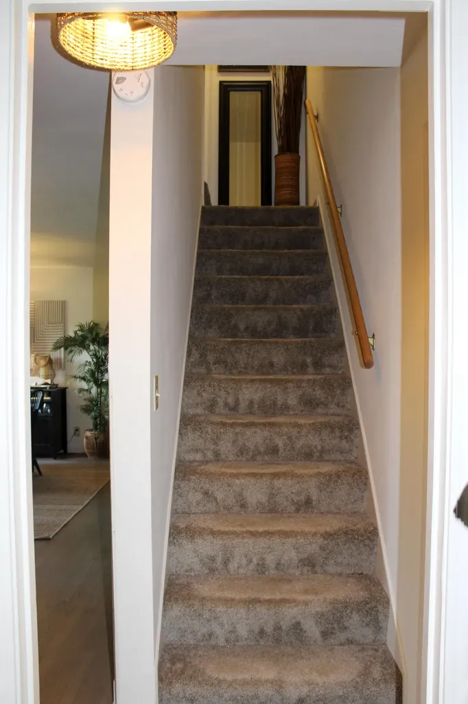 22555 Diamond Cove Street Jefferson Township MI 49031