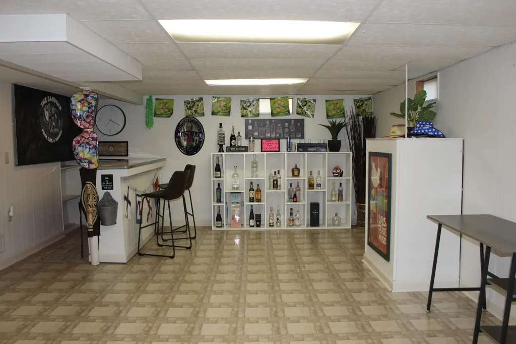 22555 Diamond Cove Street Jefferson Township MI 49031