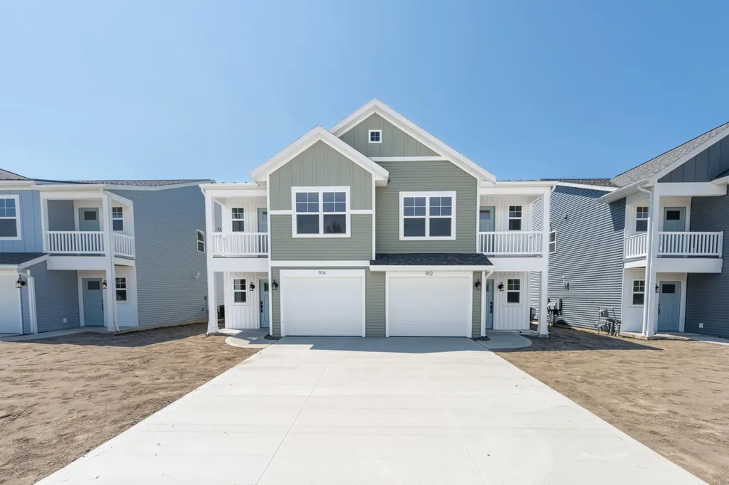 914 Indiana Avenue South Haven City MI 49090