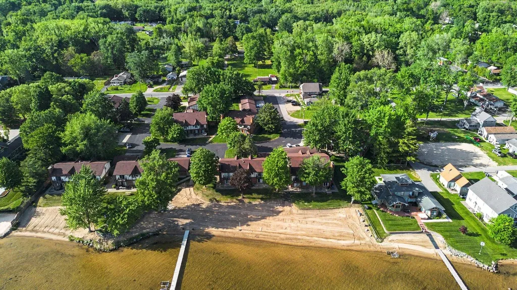 5410 Country Aire Drive Coloma Charter Township MI 49038