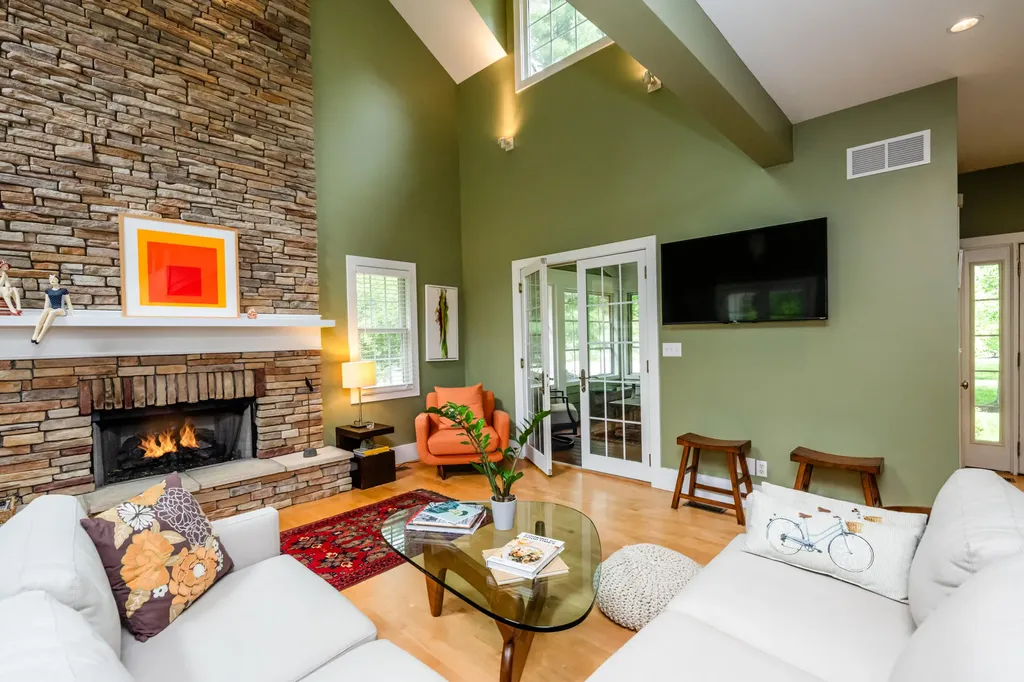 6482 Sweetbriar Court Chikaming Township MI 49125