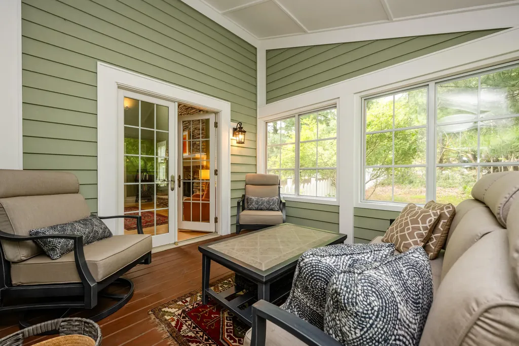 6482 Sweetbriar Court Chikaming Township MI 49125