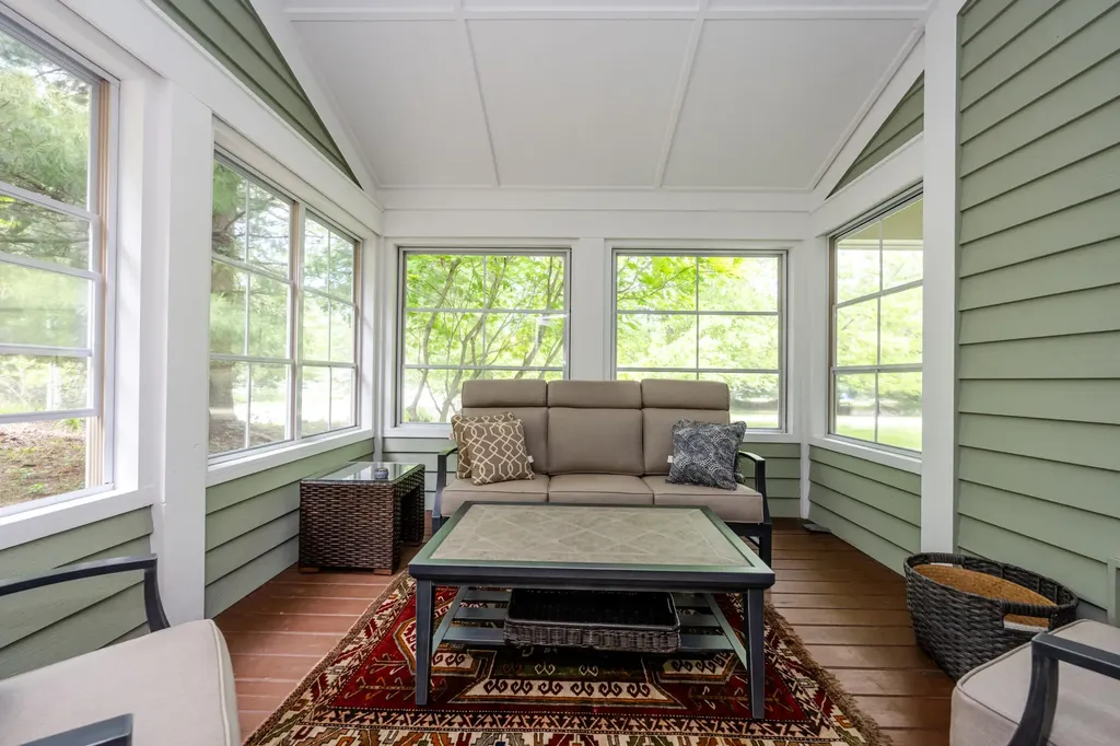 6482 Sweetbriar Court Chikaming Township MI 49125