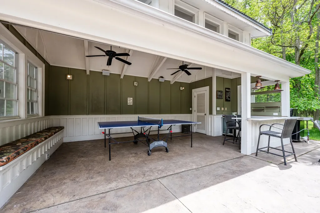 6482 Sweetbriar Court Chikaming Township MI 49125