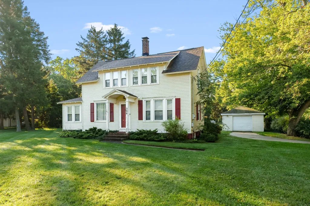 398 W Napier Avenue St. Joseph Charter Township MI 49022