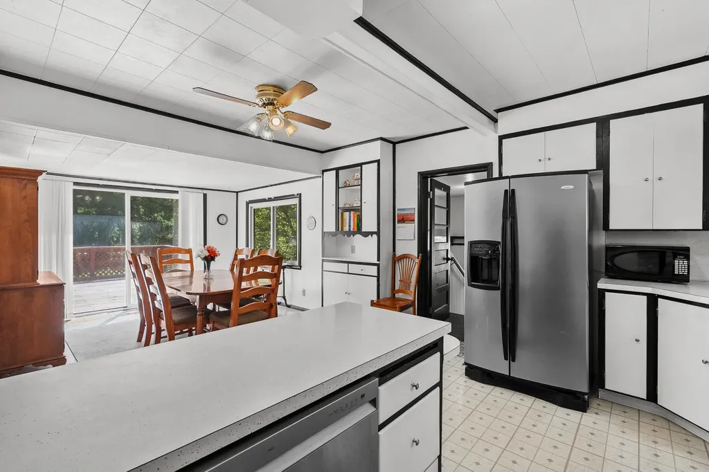 398 W Napier Avenue St. Joseph Charter Township MI 49022