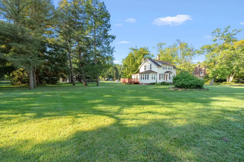 398 W Napier Avenue St. Joseph Charter Township MI 49022