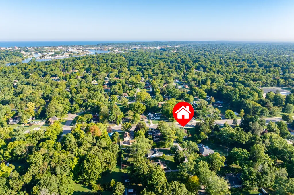 398 W Napier Avenue St. Joseph Charter Township MI 49022