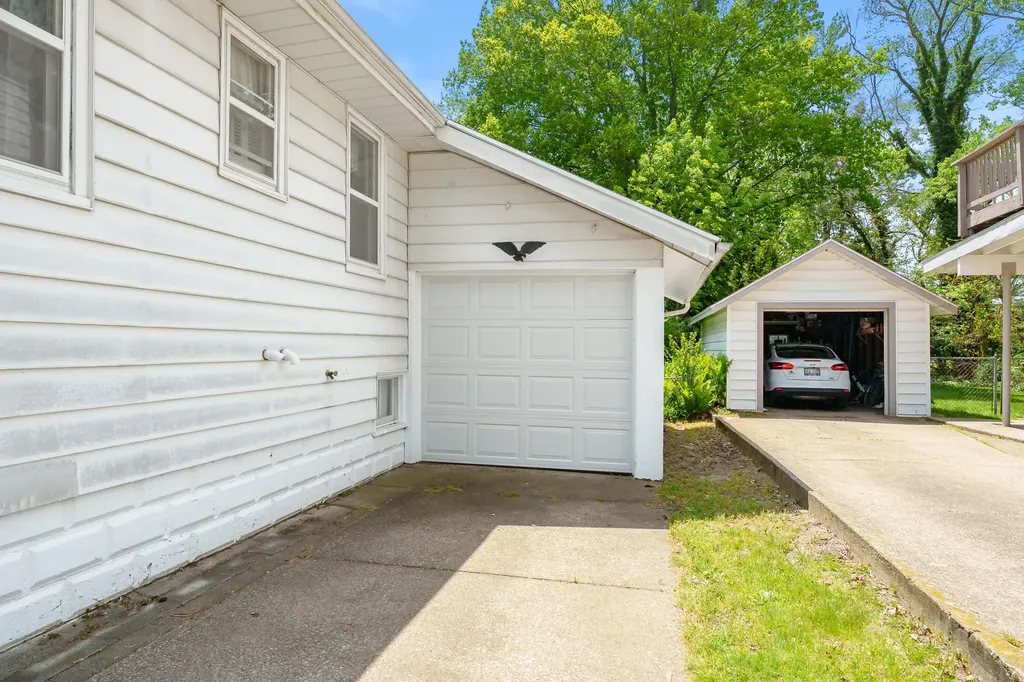 314 Wallace Avenue St. Joseph City MI 49085