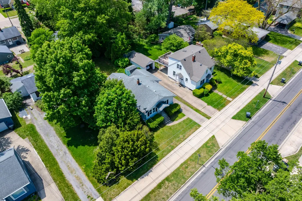 314 Wallace Avenue St. Joseph City MI 49085