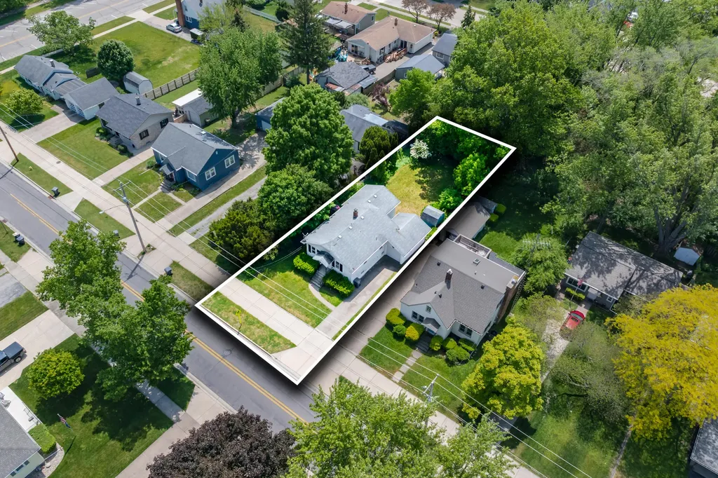 314 Wallace Avenue St. Joseph City MI 49085