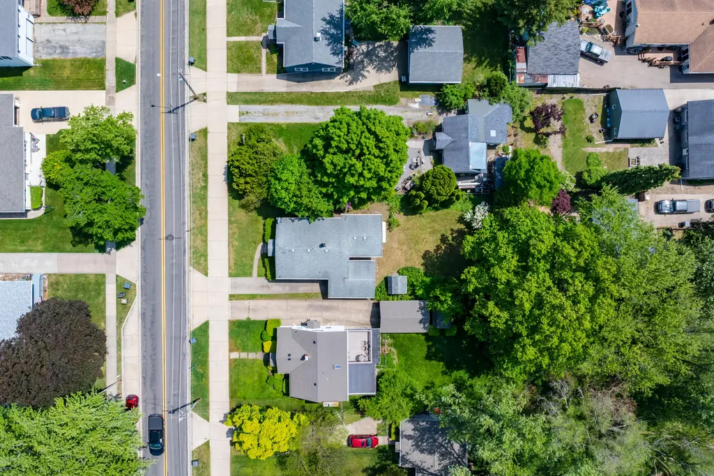 314 Wallace Avenue St. Joseph City MI 49085