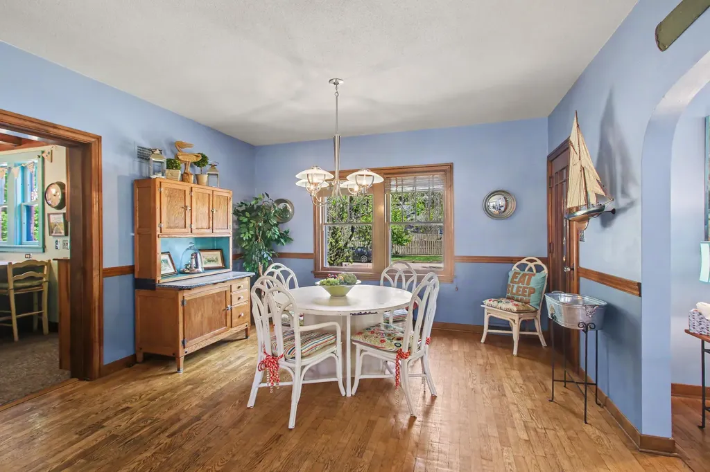 334 Van Buren Street South Haven City MI 49090