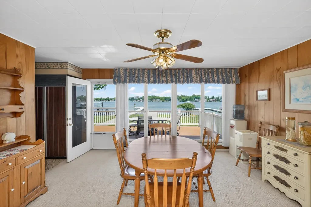 20518 Diamond Shores Drive Penn Township MI 49031