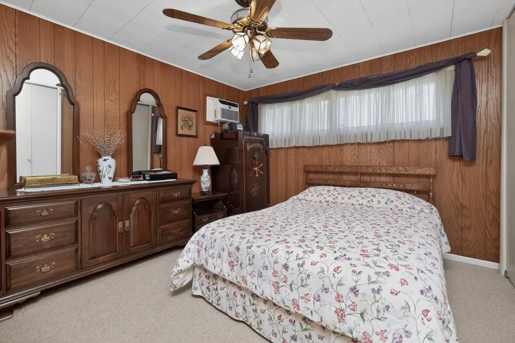 20518 Diamond Shores Drive Penn Township MI 49031