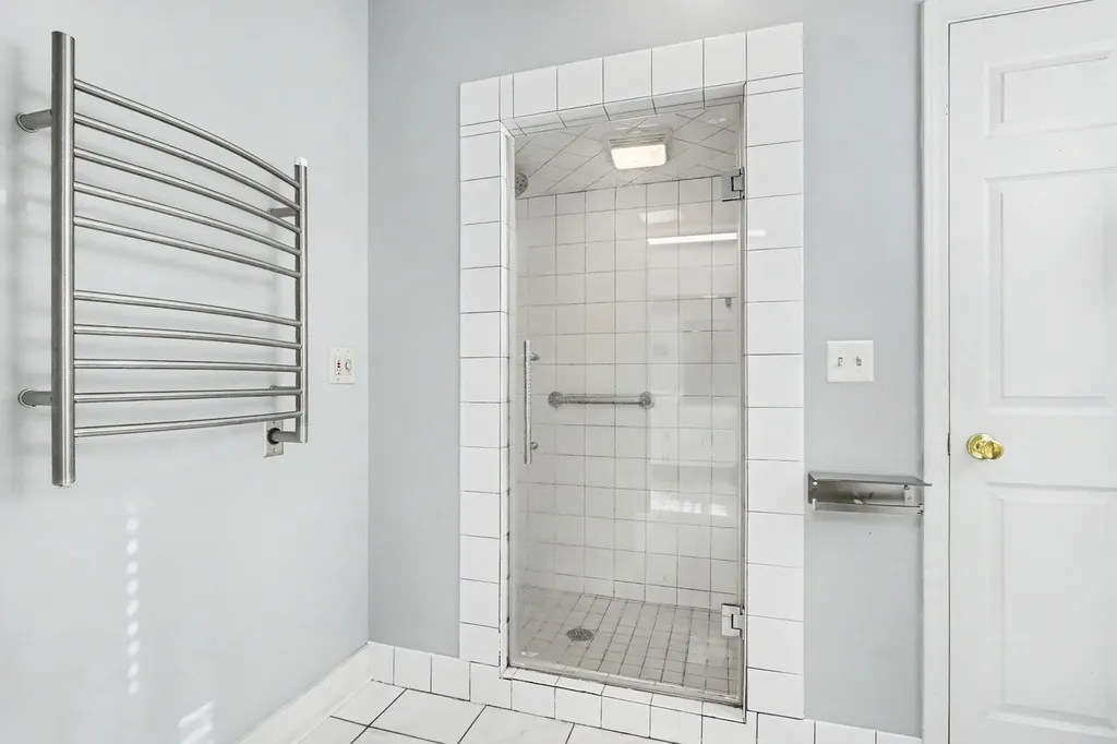140 Meadowwood Court Decatur Village MI 49045