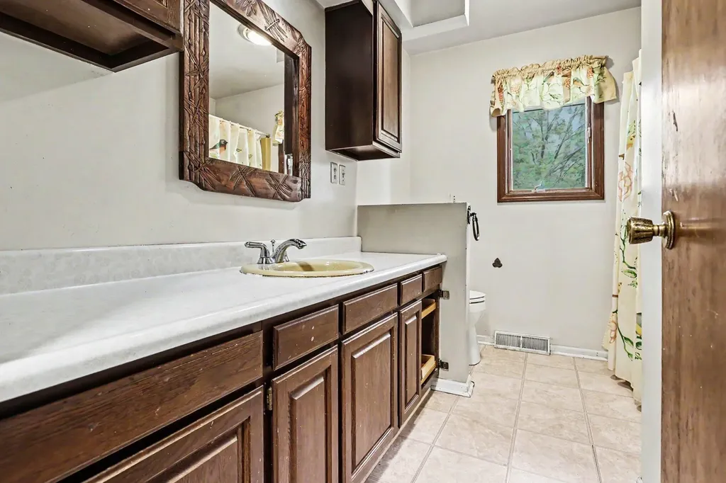 8304 Hollywood Road Baroda Township MI 49103