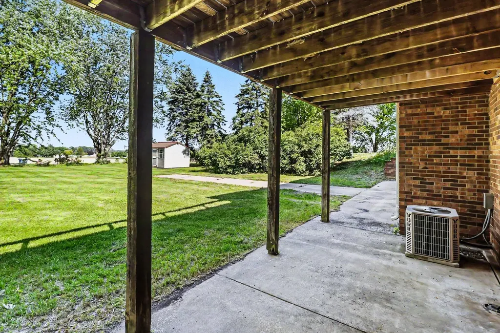 8304 Hollywood Road Baroda Township MI 49103