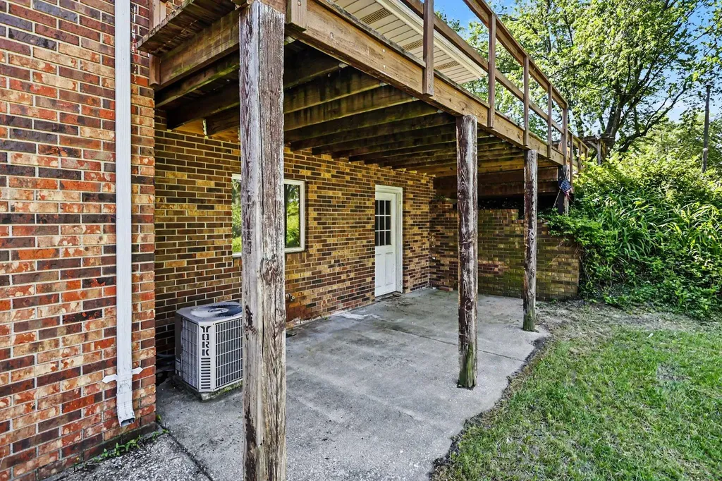 8304 Hollywood Road Baroda Township MI 49103