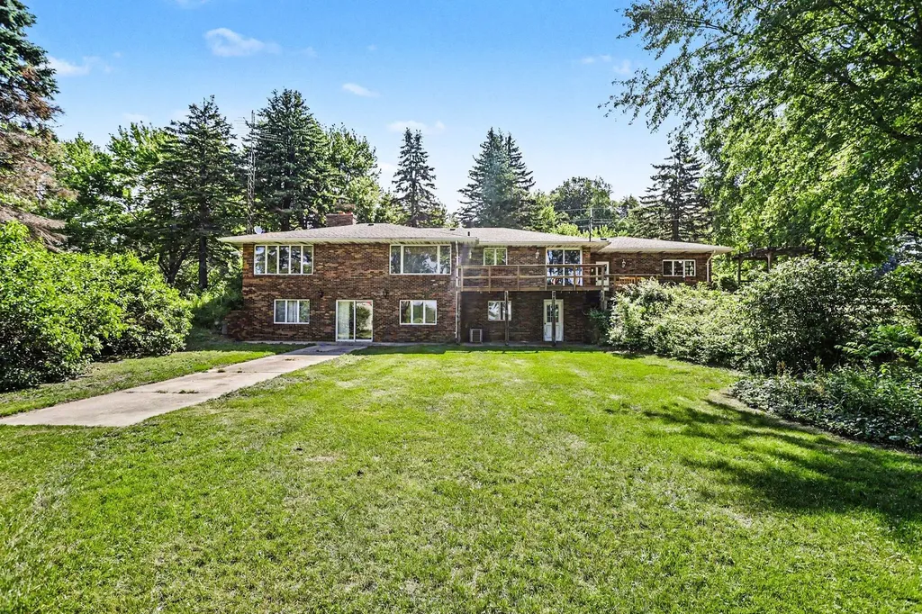 8304 Hollywood Road Baroda Township MI 49103