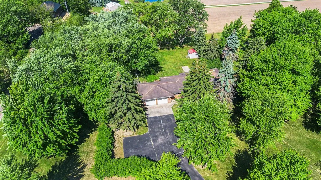 8304 Hollywood Road Baroda Township MI 49103