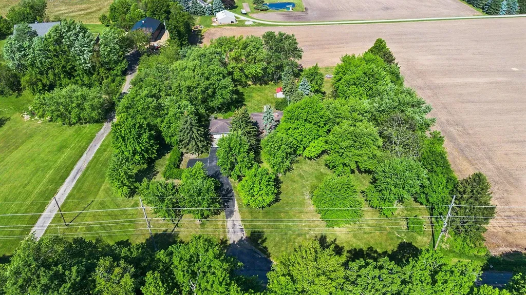 8304 Hollywood Road Baroda Township MI 49103